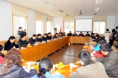 陳錫疇院長(zhǎng)率隊(duì)赴河南建筑職業(yè)技術(shù)學(xué)院開(kāi)展考察評(píng)估與技術(shù)交流